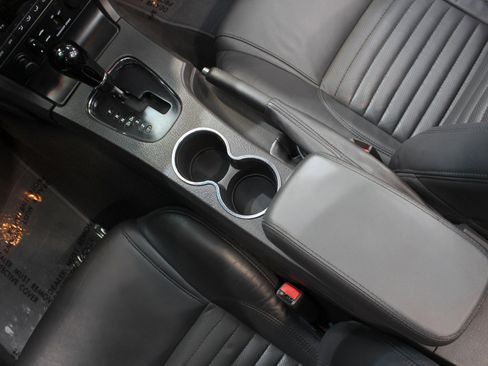 Used 2002 Ford Thunderbird Deluxe image 35