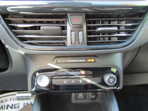 Used 2024 Ford Escape ST-Line w/ Tech Pack #1 AWD/4WD image 29