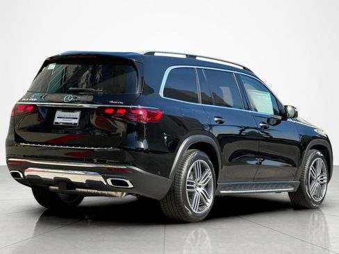 New 2026 Mercedes-Benz GLS 450 4MATIC image 5