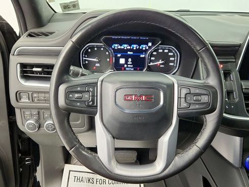 Used 2021 GMC Yukon SLT w/ SLT Premium Package image 14