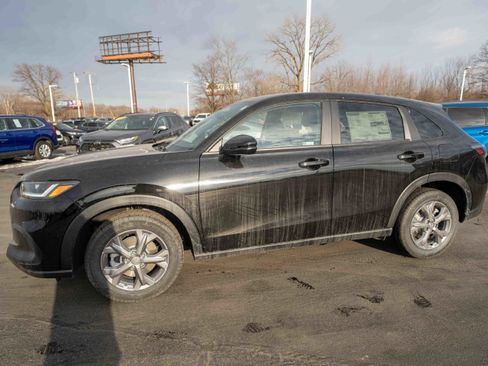New 2026 Honda HR-V LX image 3