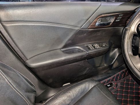 Used 2016 Honda Accord EX-L image 31