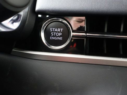 New 2026 Mitsubishi Outlander ES AWD/4WD image 39