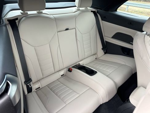 Used 2023 BMW M440i Convertible w/ Premium Package image 22