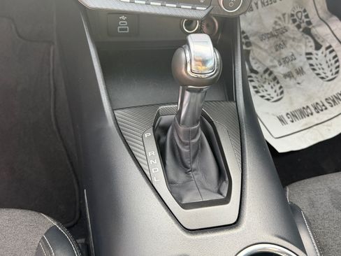 Used 2024 Ford Mustang Coupe RWD image 8