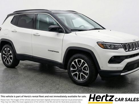 Used 2025 Jeep Compass Trailhawk AWD/4WD image 1