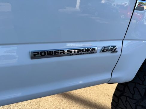 Used 2017 Ford F250 XLT image 9