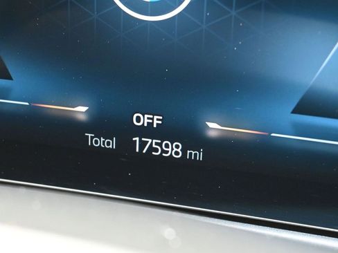 Used 2025 BMW 330i Sedan image 33