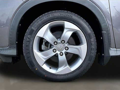 Certified 2019 Honda HR-V LX image 27