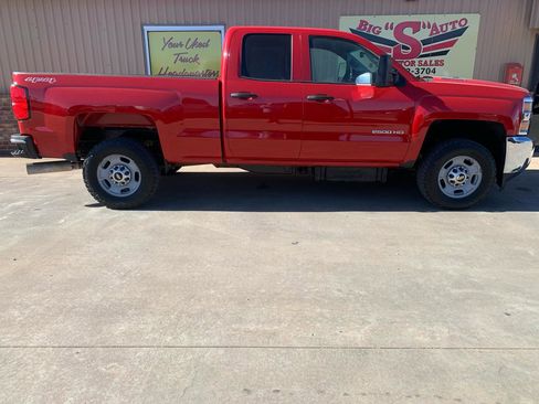 Used 2015 Chevrolet Silverado 2500 W/T image 6