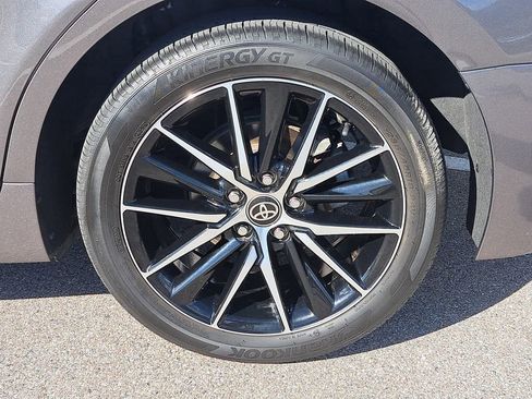 Certified 2024 Toyota Camry SE image 5