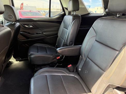 Used 2019 Chevrolet Traverse LT image 8