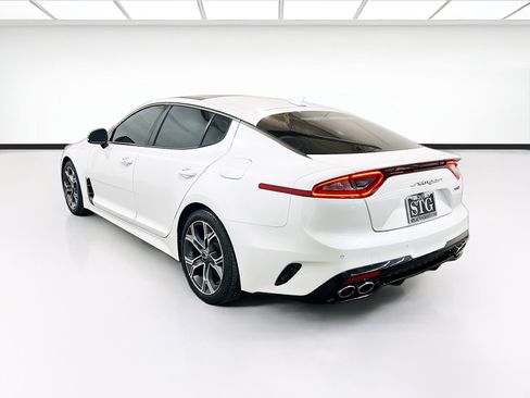 Used 2020 Kia Stinger GT-Line w/ Sun & Sound Package RWD image 6