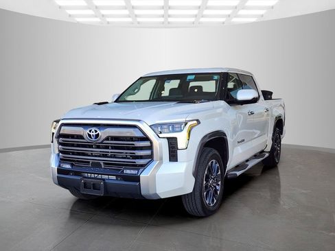 Used 2023 Toyota Tundra Limited image 9