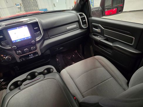 Used 2024 RAM 2500 Big Horn w/ Bed Utility Group image 43