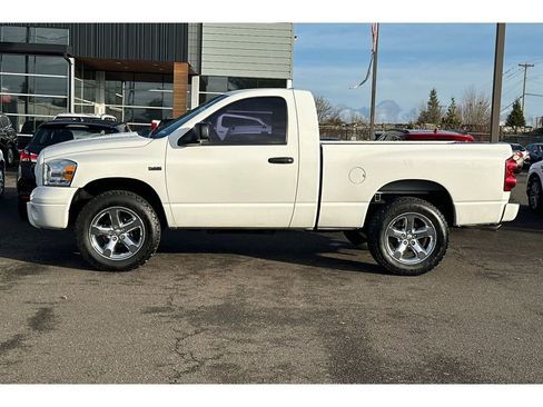 Used 2008 Dodge Ram 1500 Truck SLT w/ Sport Appearance Group image 9