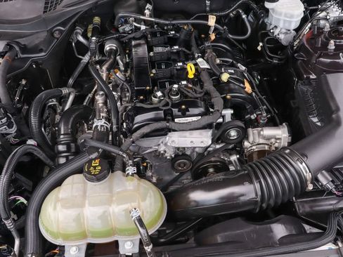Used 2023 Ford Mustang Coupe RWD image 13