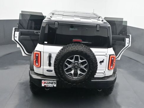 New 2025 Ford Bronco Badlands image 61