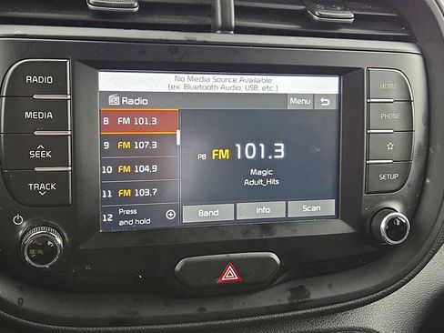 Used 2020 Kia Soul S image 17