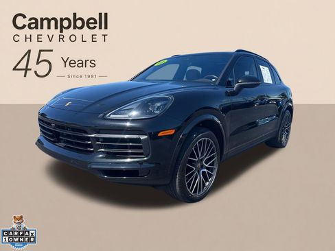 Used 2023 Porsche Cayenne AWD/4WD image 1