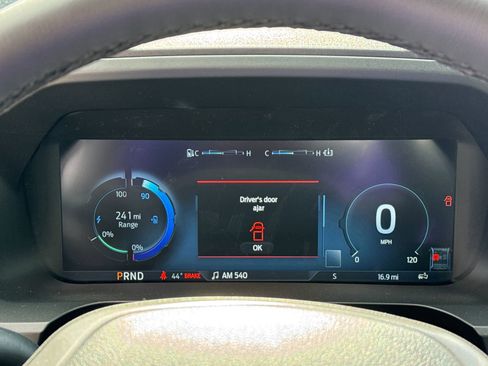 New 2025 Ford F150 Lightning Flash AWD/4WD image 27