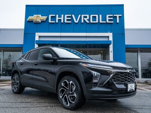 New 2026 Chevrolet Trax RS image 1