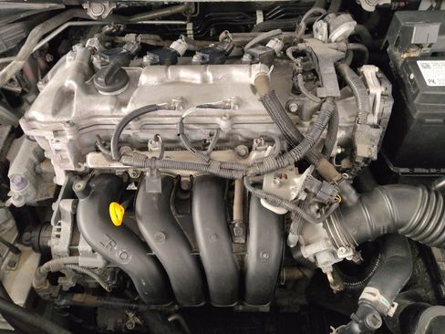 Used 2020 Toyota Corolla L FWD image 30