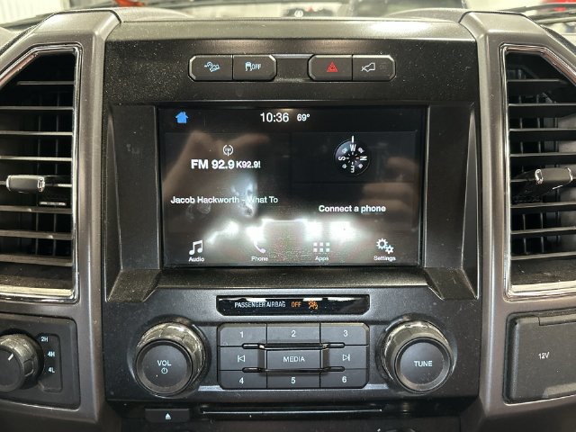 Used 2016 Ford F150 XLT w/ Equipment Group 302A Luxury AWD/4WD image 24