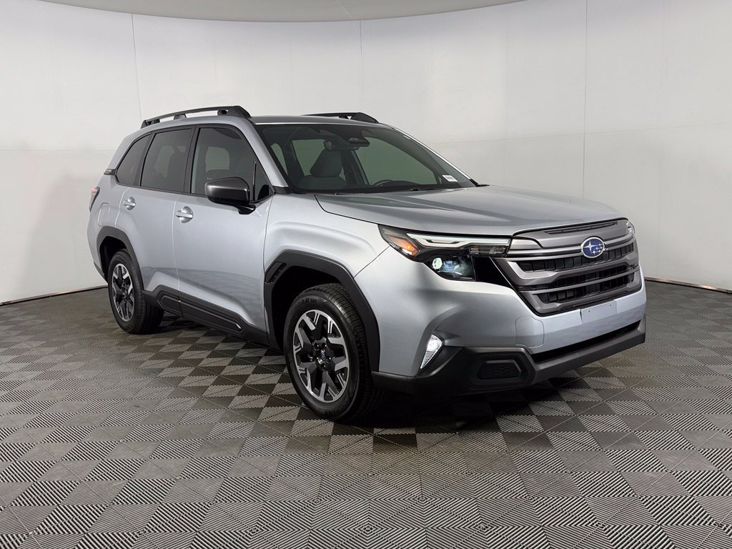Used 2026 Subaru Forester Premium AWD/4WD image 5