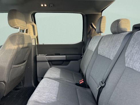 Used 2022 Ford F150 XLT w/ XTR Package AWD/4WD image 14