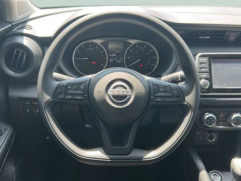 Certified 2025 Nissan Kicks Play S FWD image 18