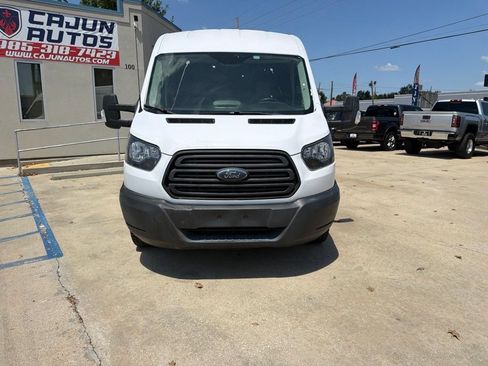Used 2018 Ford Transit 250 148 Medium Roof RWD image 5
