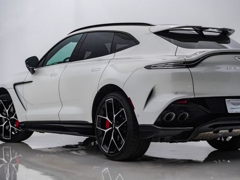 Used 2025 Aston Martin DBX 707 AWD/4WD image 9