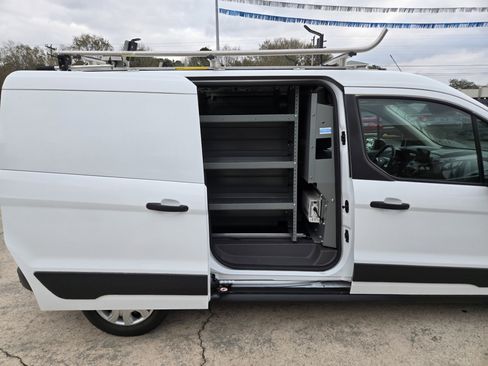 Used 2020 Ford Transit Connect XL image 10