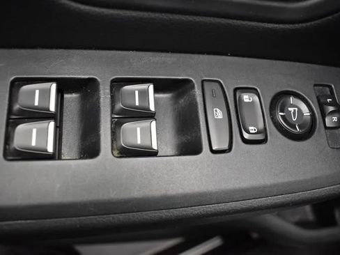 Used 2025 Honda Pilot Sport image 21