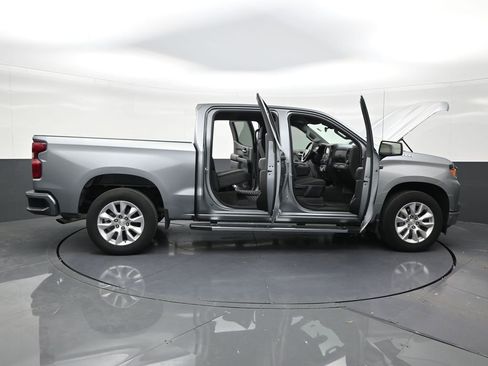 Used 2023 Chevrolet Silverado 1500 Custom RWD image 29
