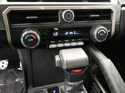 Used 2024 Toyota Tacoma TRD Sport RWD image 15