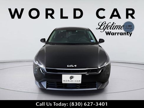 Certified 2025 Kia K4 EX image 2