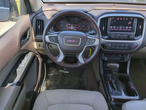 Used 2016 GMC Canyon SLE w/ SLE Convenience Package image 16