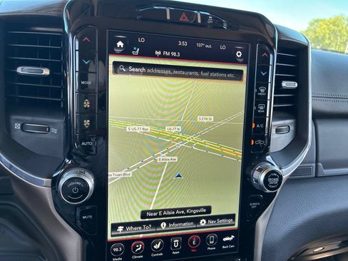 Used 2019 RAM 2500 Laramie AWD/4WD image 30