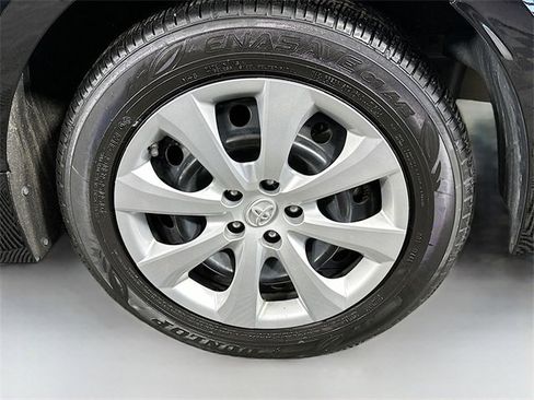 Used 2023 Toyota Corolla LE image 25