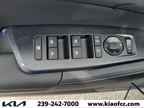 New 2026 Kia Sportage EX FWD image 25