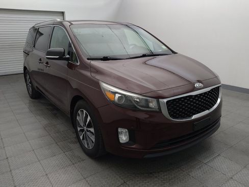 Used 2018 Kia Sedona SX FWD image 13