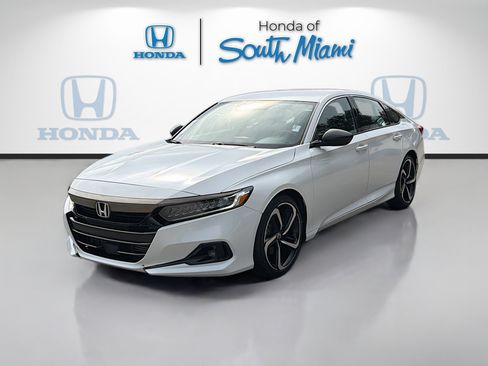 Used 2022 Honda Accord Sport image 3