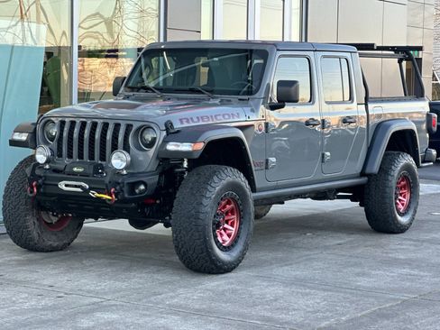 Used 2021 Jeep Gladiator Rubicon w/ Cold Weather Group AWD/4WD image 7