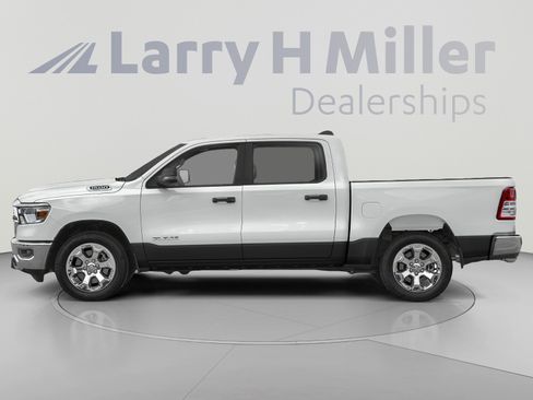 Used 2024 RAM 1500 Big Horn AWD/4WD image 5