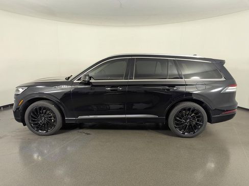 Used 2021 Lincoln Aviator Reserve w/ Equipment Group 208A image 5