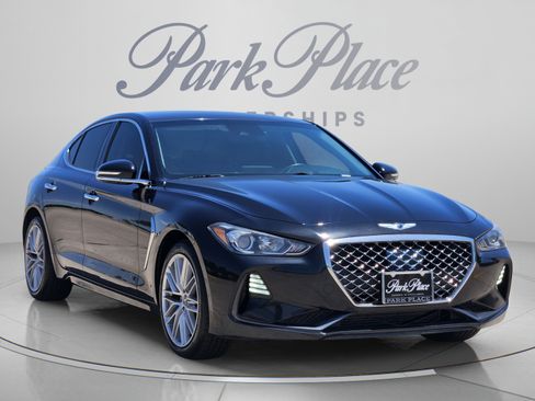Used 2020 Genesis G70 2.0T RWD image 4