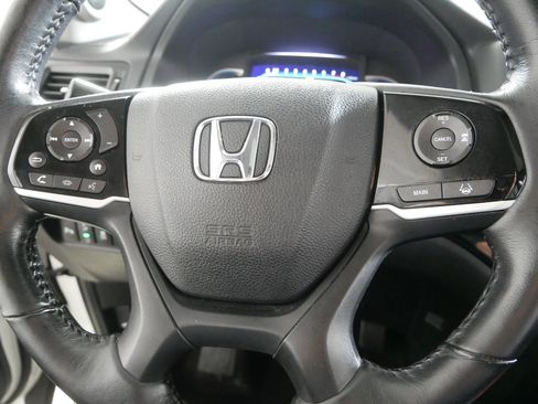 Used 2019 Honda Pilot Touring image 25