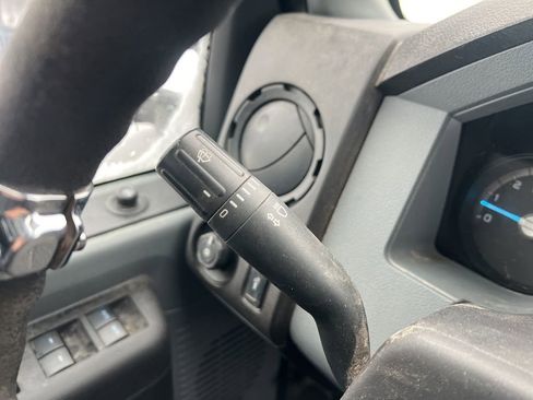 Used 2016 Ford F250 XL w/ Power Equipment Group image 13